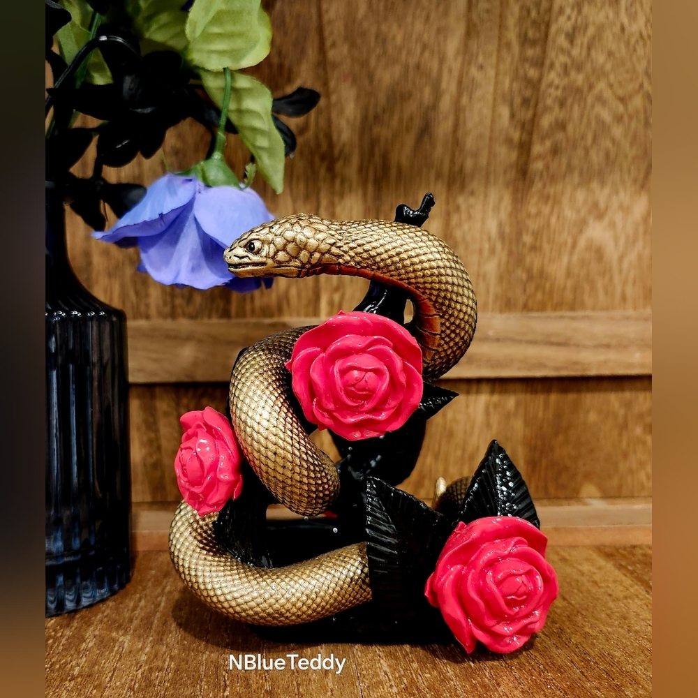 Bath & Body Works Snake & Roses Hand Soap Holder